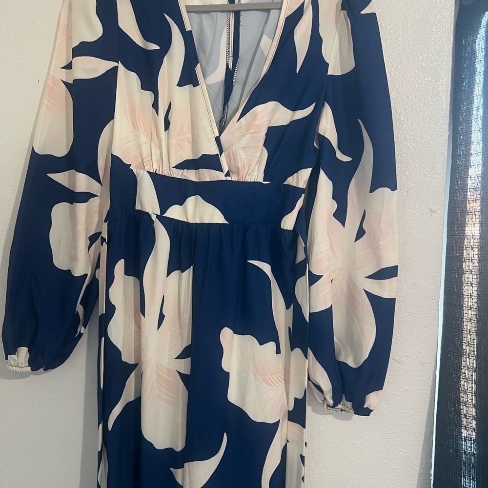 Elegant Navy and Cream Floral jumpsuit